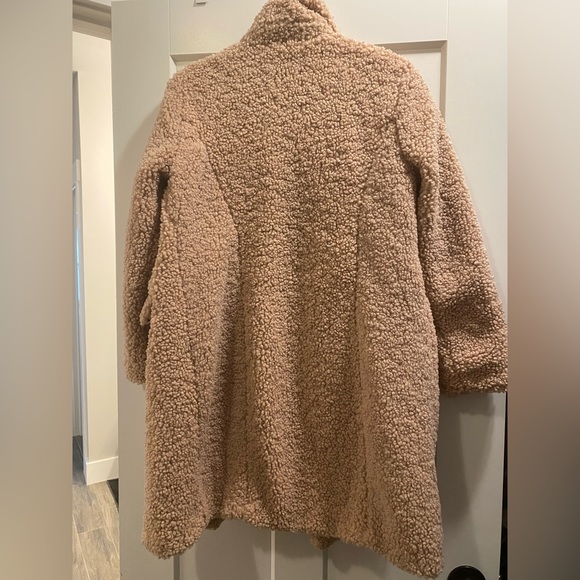 Women's Pink Teddy Coat - Picture 3 of 7